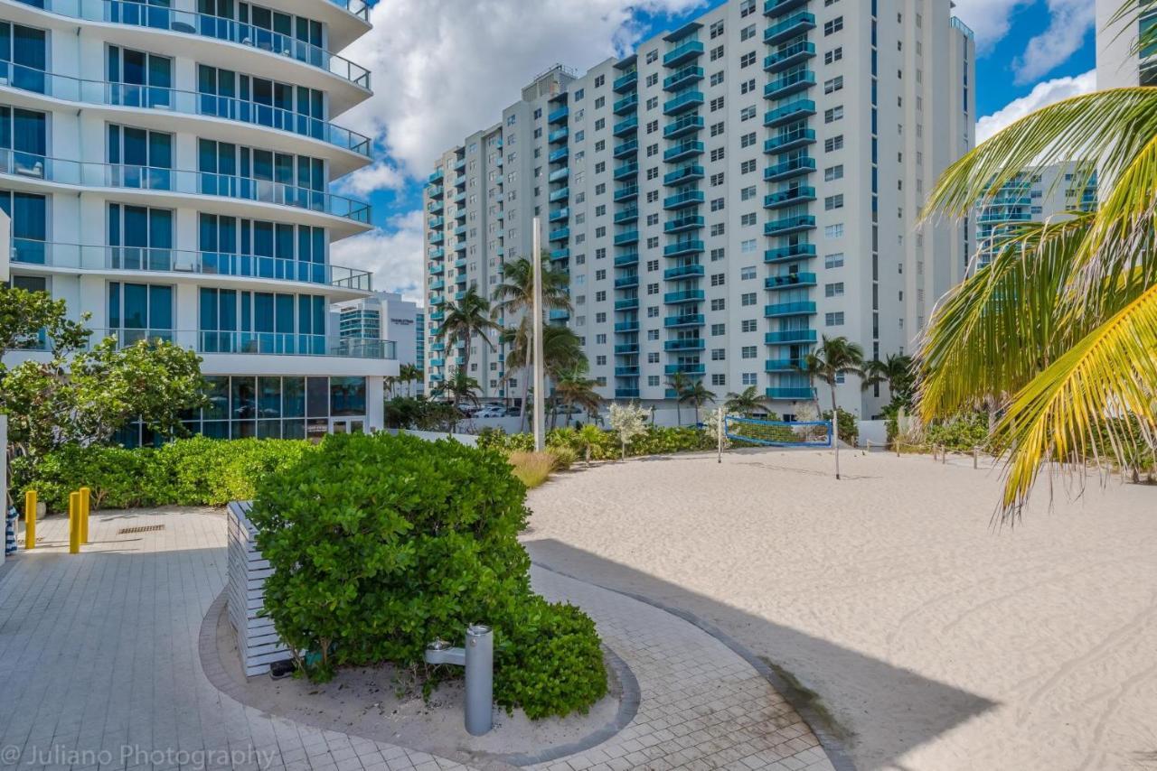 Ocean View 1 Bed On The Beach 19Th Floor Hollywood شاطئ هالانديل المظهر الخارجي الصورة