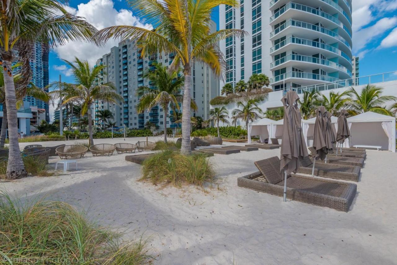 Ocean View 1 Bed On The Beach 19Th Floor Hollywood شاطئ هالانديل المظهر الخارجي الصورة