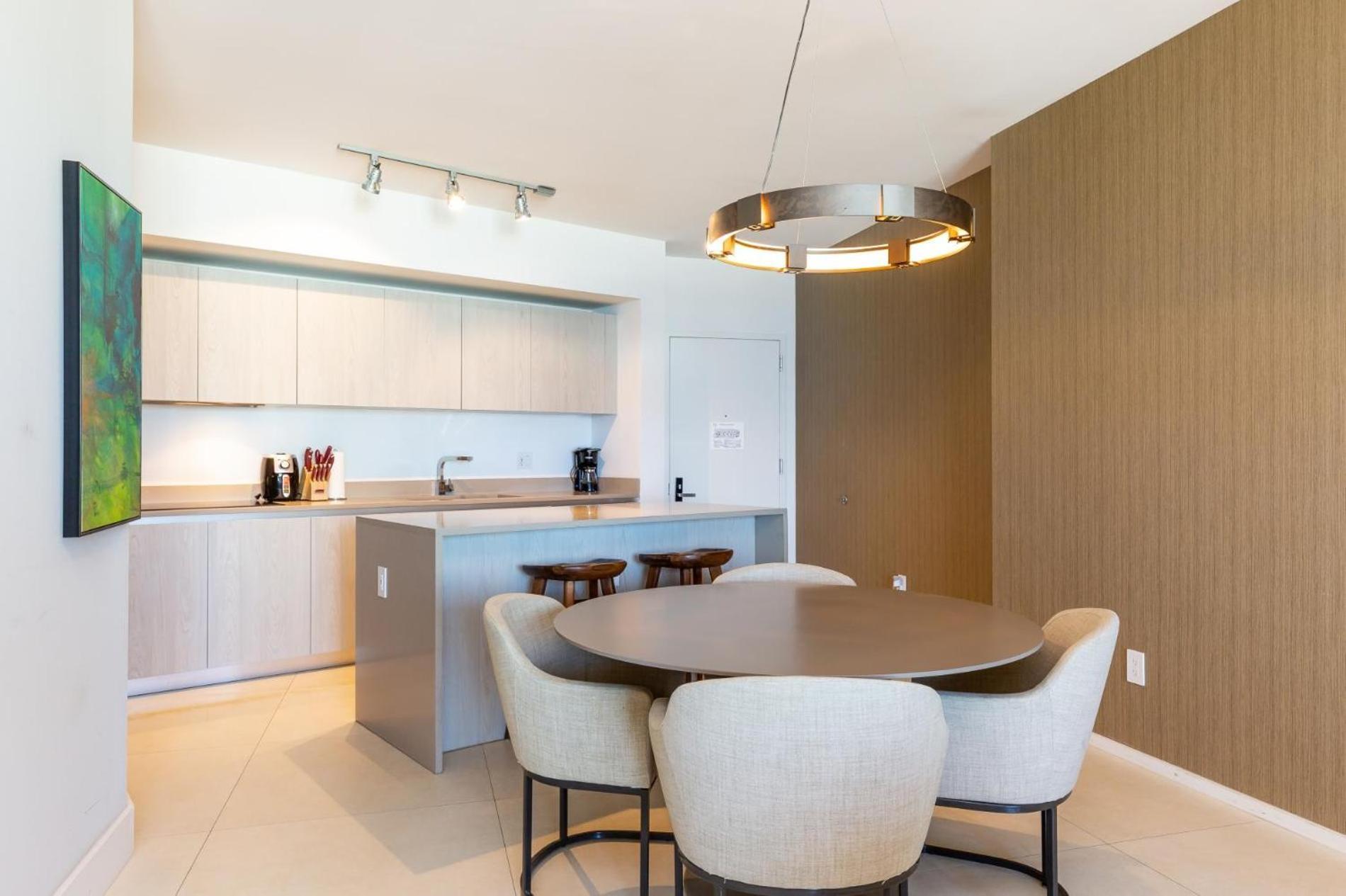 Ocean View 1 Bed On The Beach 19Th Floor Hollywood شاطئ هالانديل المظهر الخارجي الصورة