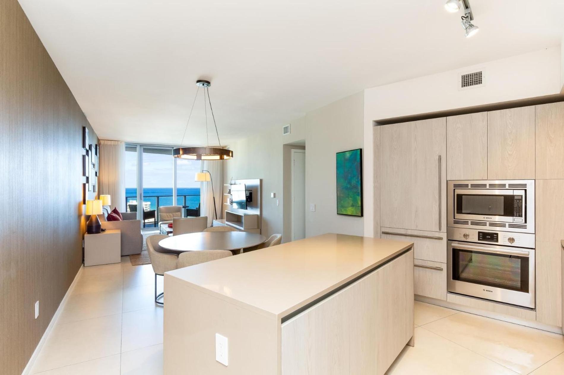 Ocean View 1 Bed On The Beach 19Th Floor Hollywood شاطئ هالانديل المظهر الخارجي الصورة